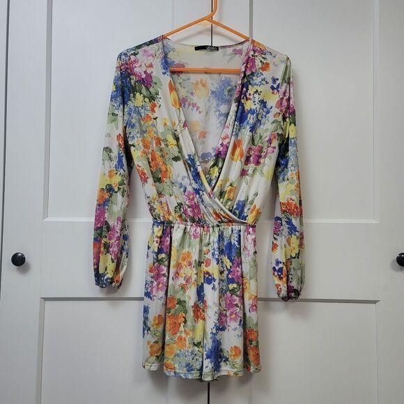 Lulus Camellia-on Club Ivory Floral Print Romper, Small - Picture 4 of 10